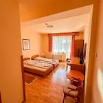Karadi Apartmanhaz * Hajdúszoboszló